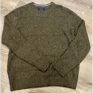 Men's Even Tide Pullover Sweater size Medium‎ Military Olive